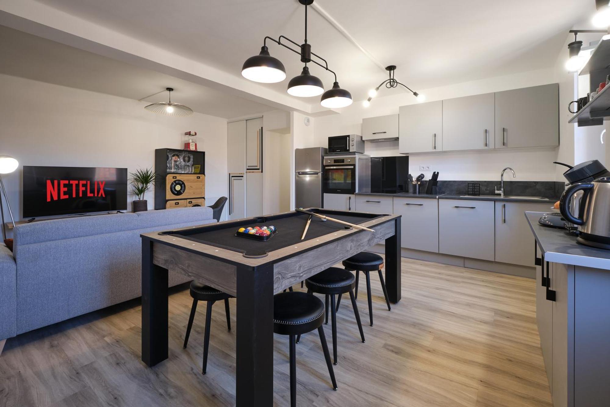 Magnifique*T4*Centre Ville*Wifi*Billard*Netflix* Лиму Экстерьер фото